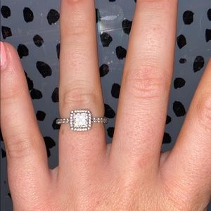 Pandora ring